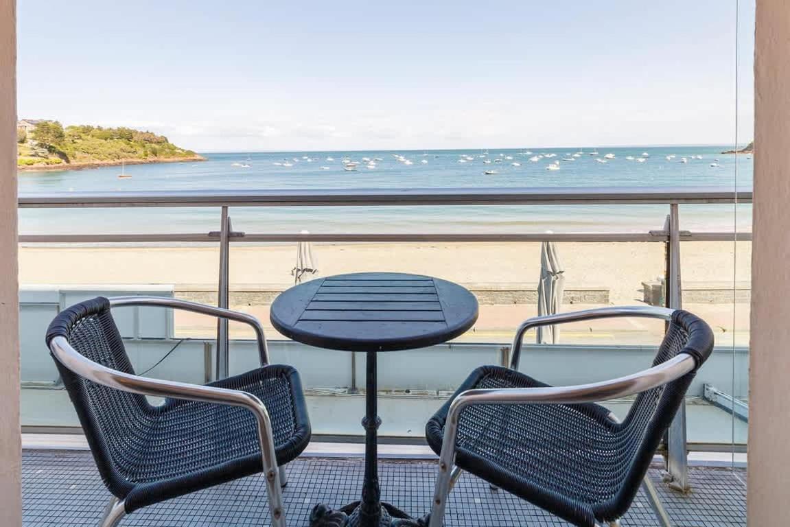 Les Pieds Dans L'Eau - Appartment 2 - Vue Mer Cancale Exteriör bild