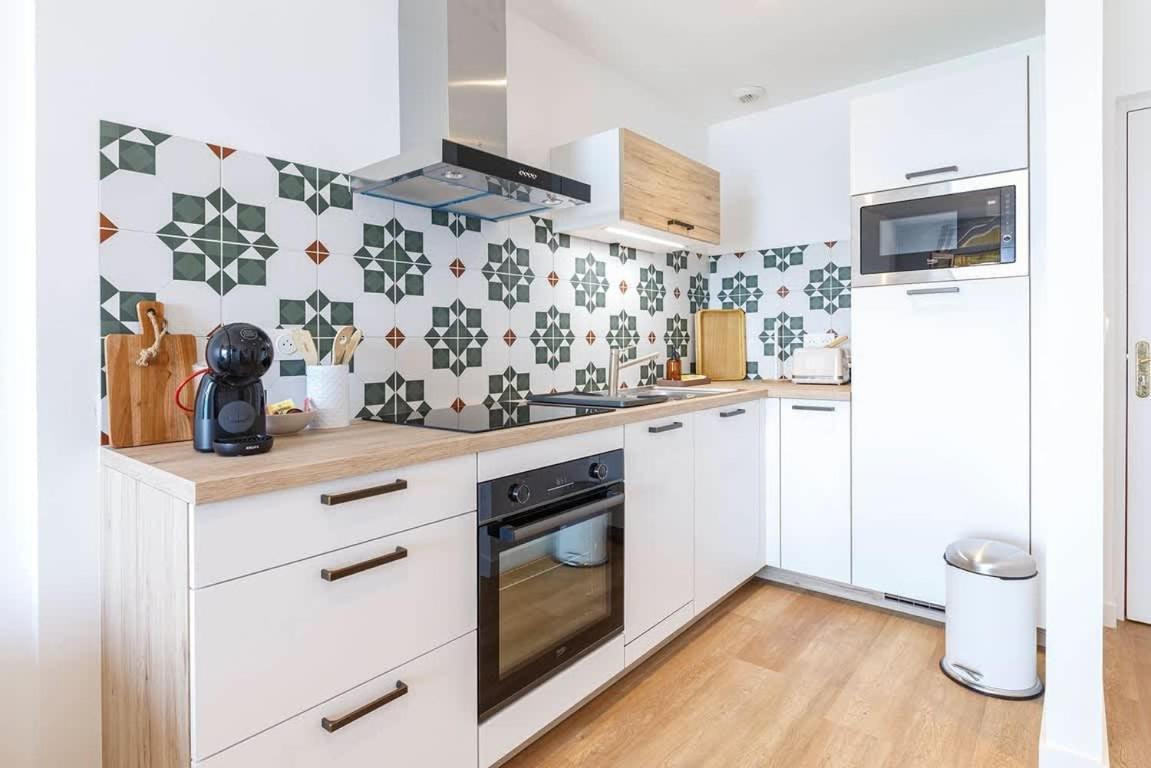 Les Pieds Dans L'Eau - Appartment 2 - Vue Mer Cancale Exteriör bild